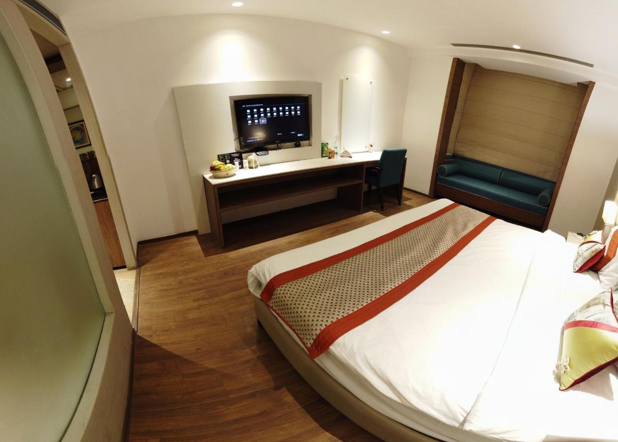 Lemonwood Suites By F9 Hotels - Trivoli Garden Chhatarpur Neu-Delhi Exterior foto