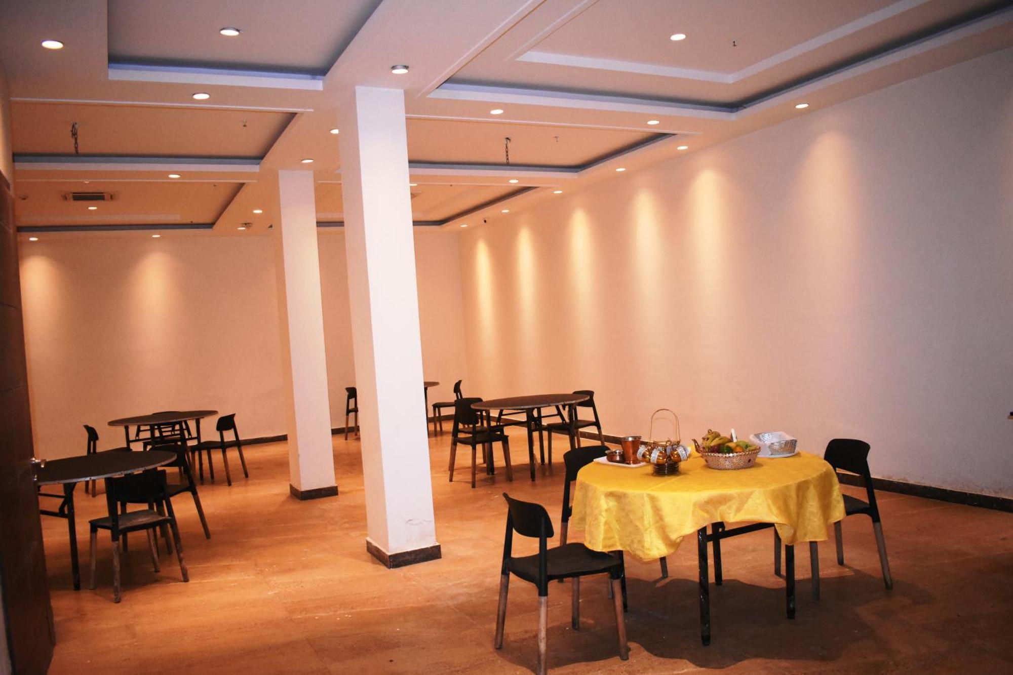 Lemonwood Suites By F9 Hotels - Trivoli Garden Chhatarpur Neu-Delhi Exterior foto