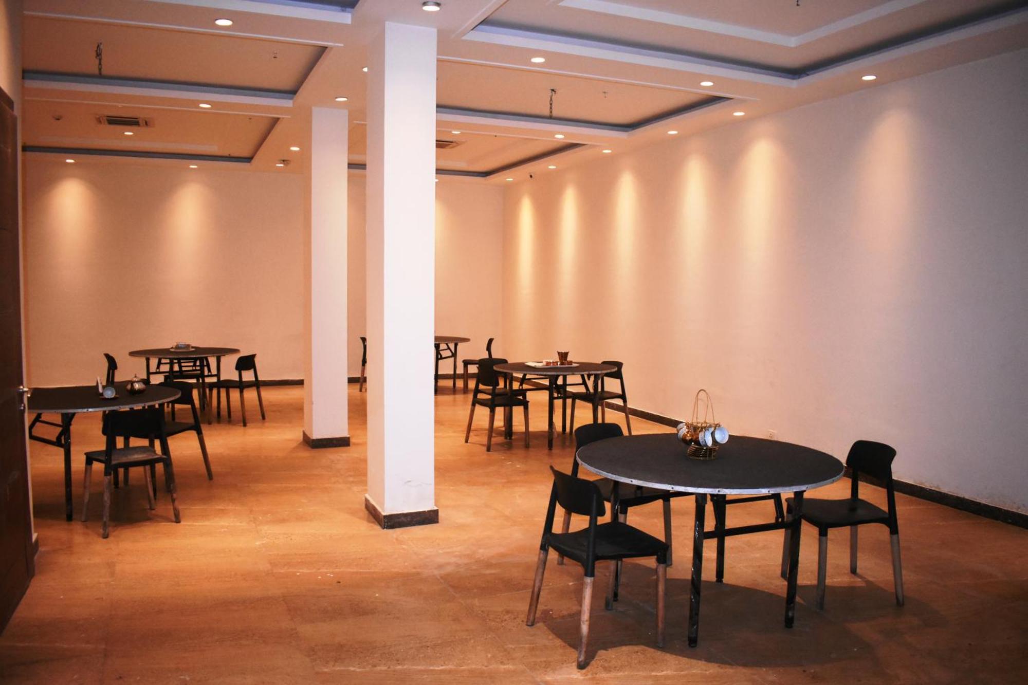Lemonwood Suites By F9 Hotels - Trivoli Garden Chhatarpur Neu-Delhi Exterior foto